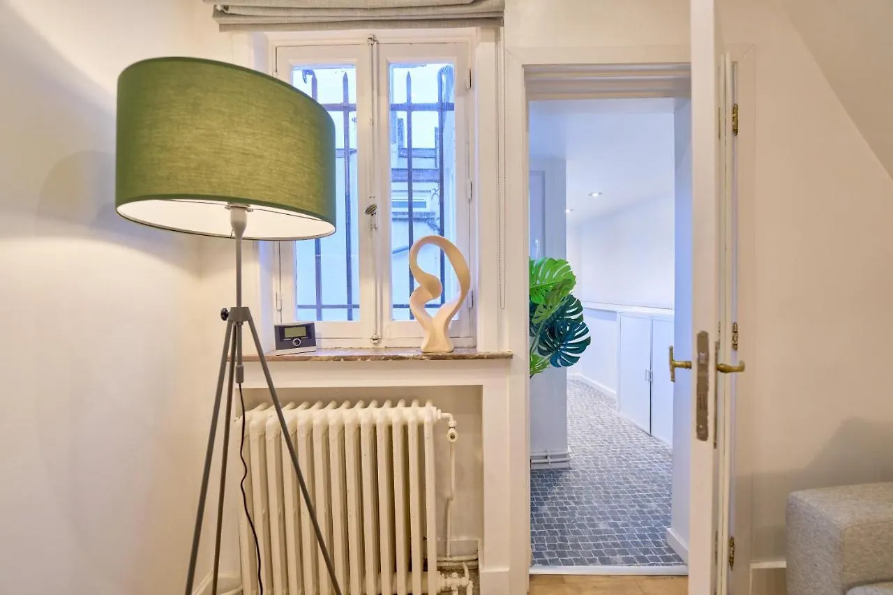 Maison Grand Place 2Br 3 브뤼셀 아파트
